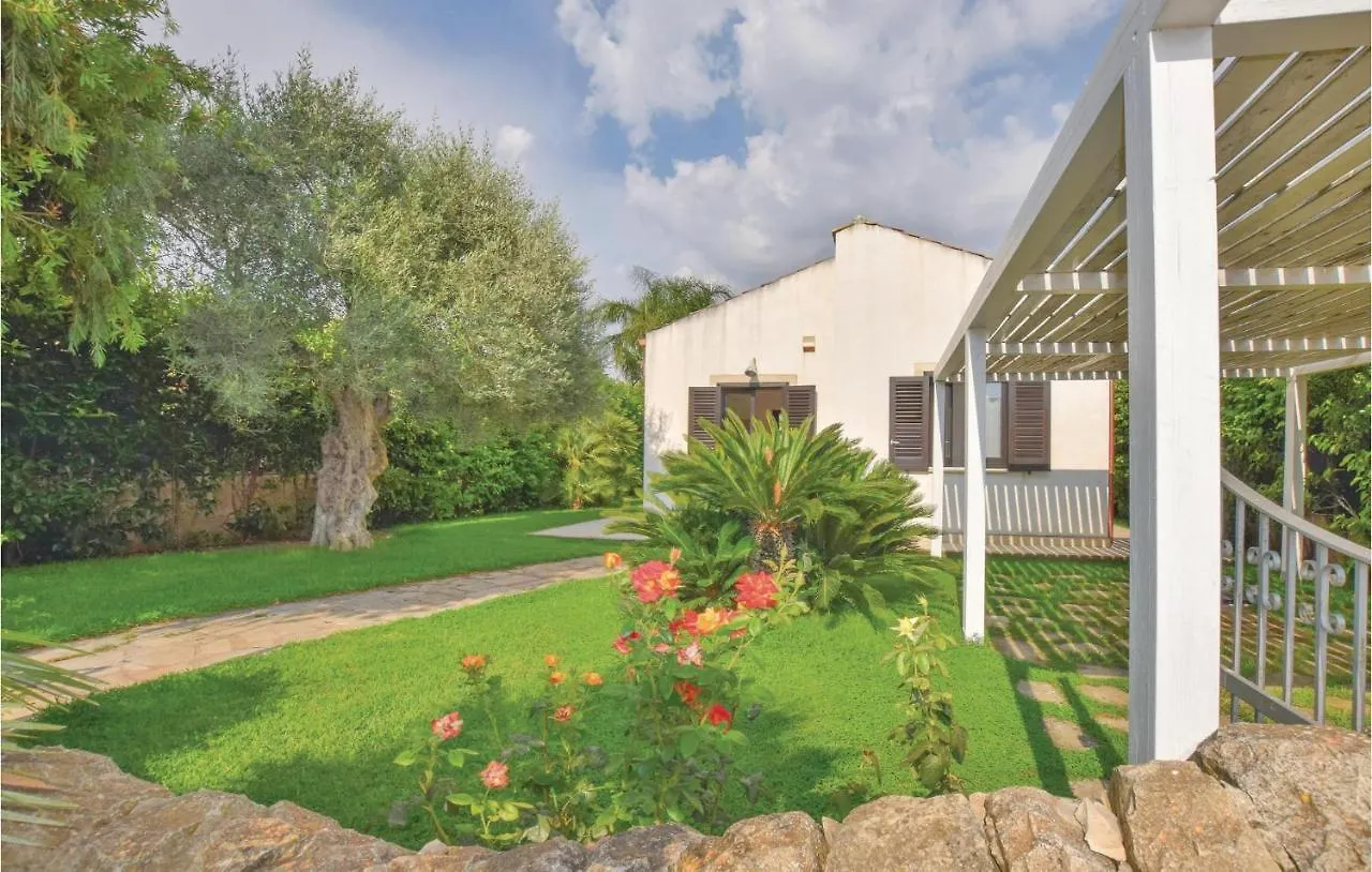 Awesome Home In Scicli Rg Donnalucata  0*, Donnalucata (Sicily)